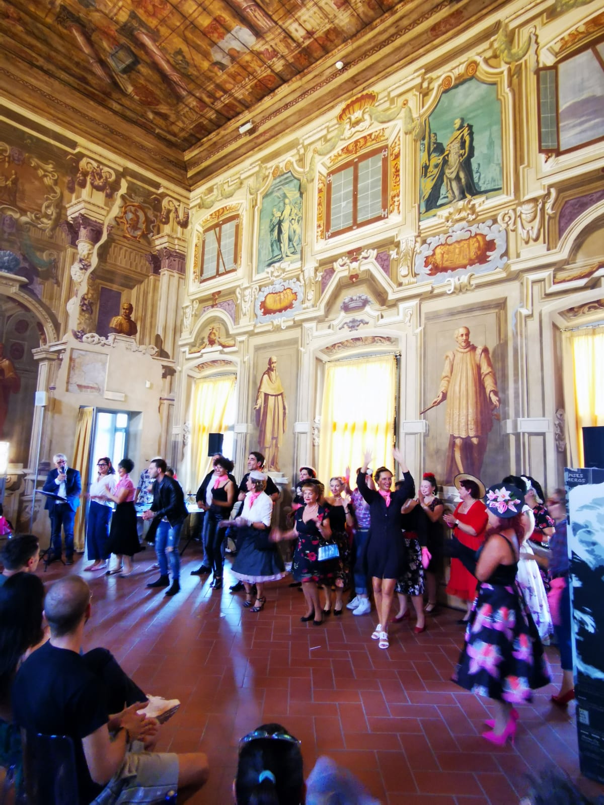 SFILATA CON LE PIN UP – foto 10